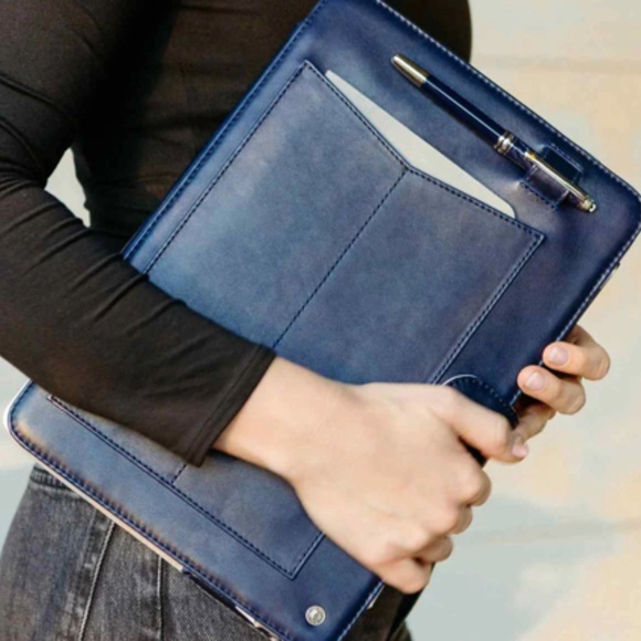 Bluebonnet Special Edition Executive 13" Le Petit Prince  Leather MacBook Sleeve - Picture 13 of 14